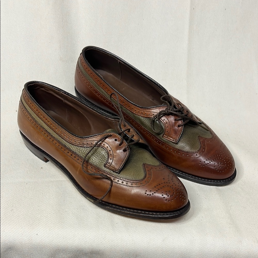 NIB | RARE Allen Edmonds Oxfords in Chestnut and Olive Leather | Quiet Luxury